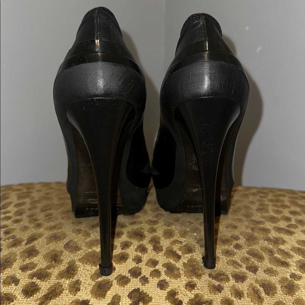 Burberry Black Platform Heels - Picture 14 of 16